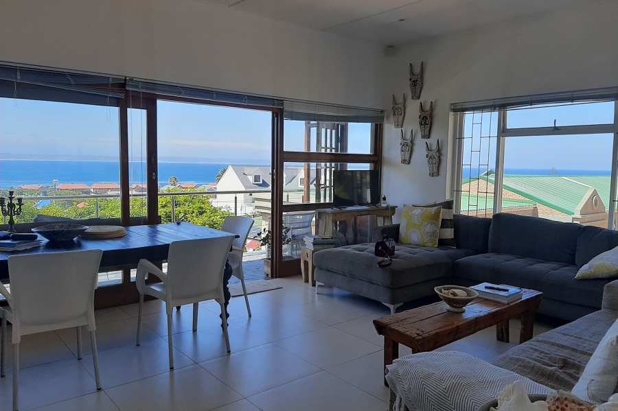 To Let 3 Bedroom Property for Rent in Mossel Bay Central Western Cape